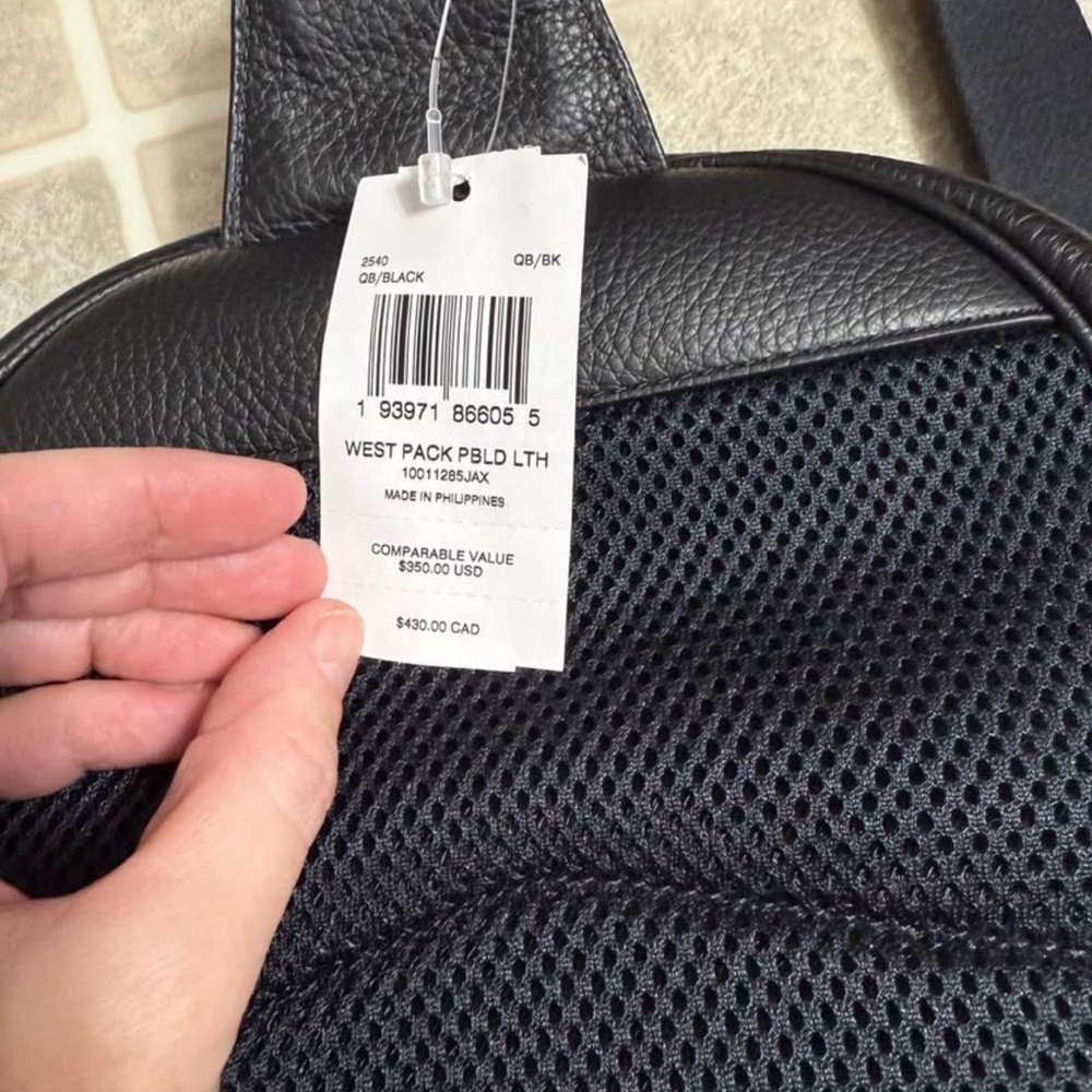 Coach purse - Picture 3 of 4